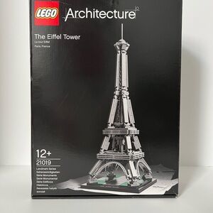 LEGO ARCHITECTURE: The Eiffel Tower (21019)